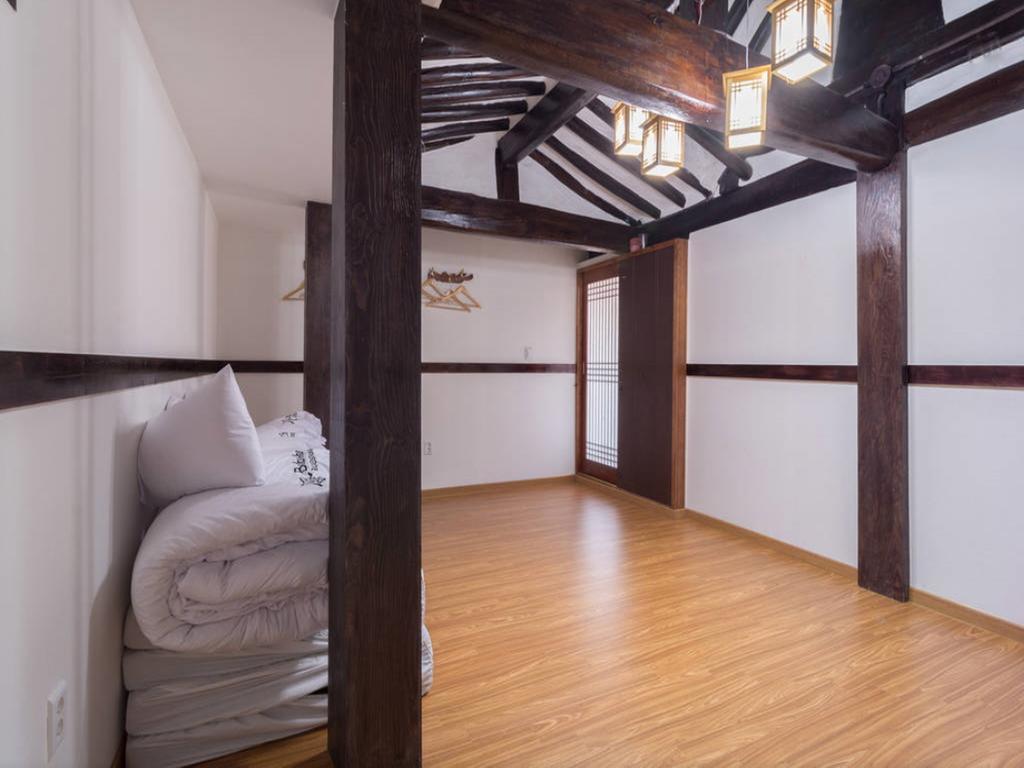 Bibimbap Hanok Guesthouse Insadong Seúl Habitación foto